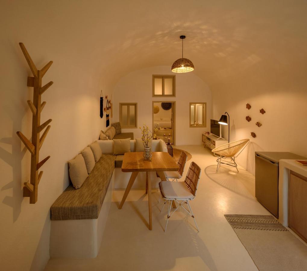 Suite Home Santorini Firá Buitenkant foto