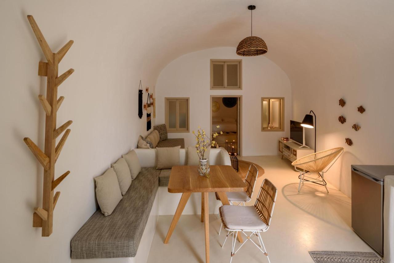 Suite Home Santorini Firá Buitenkant foto