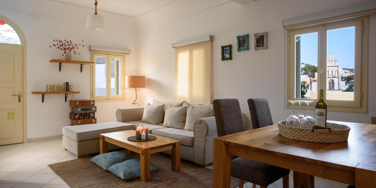Suite Home Santorini Firá Buitenkant foto