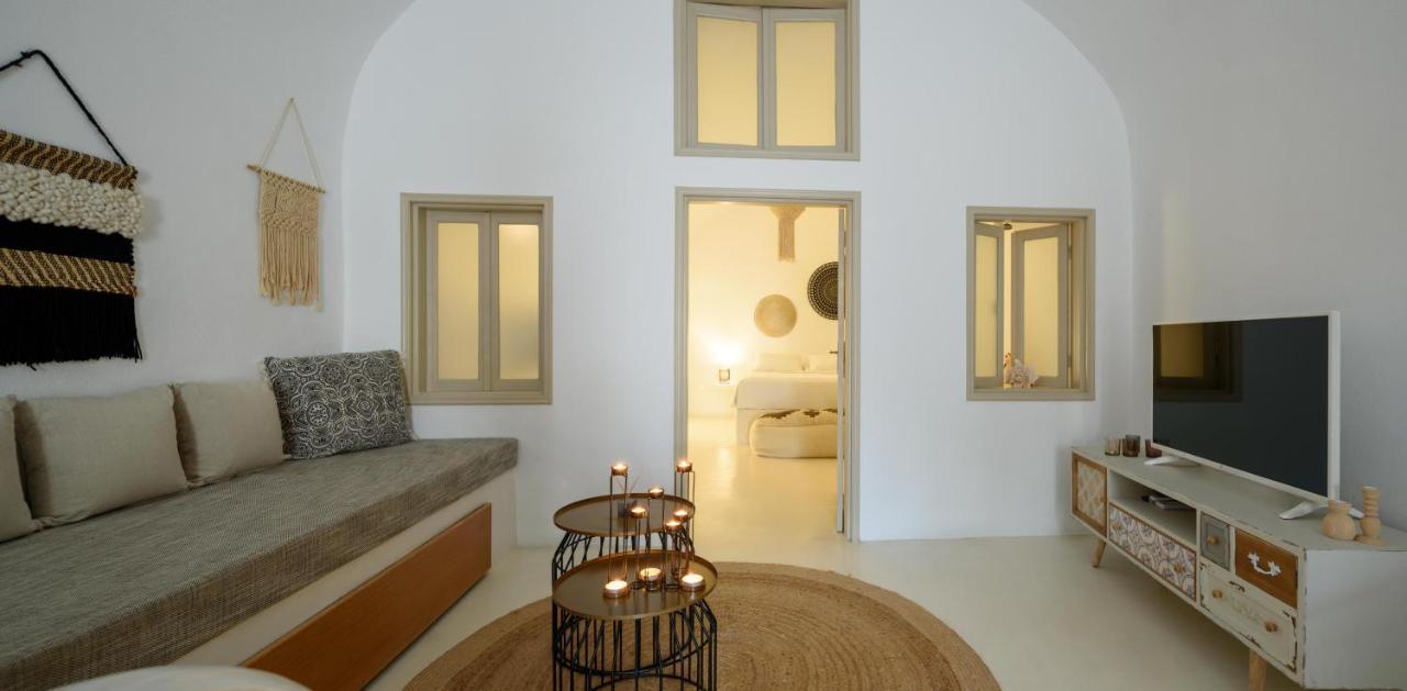 Suite Home Santorini Firá Buitenkant foto