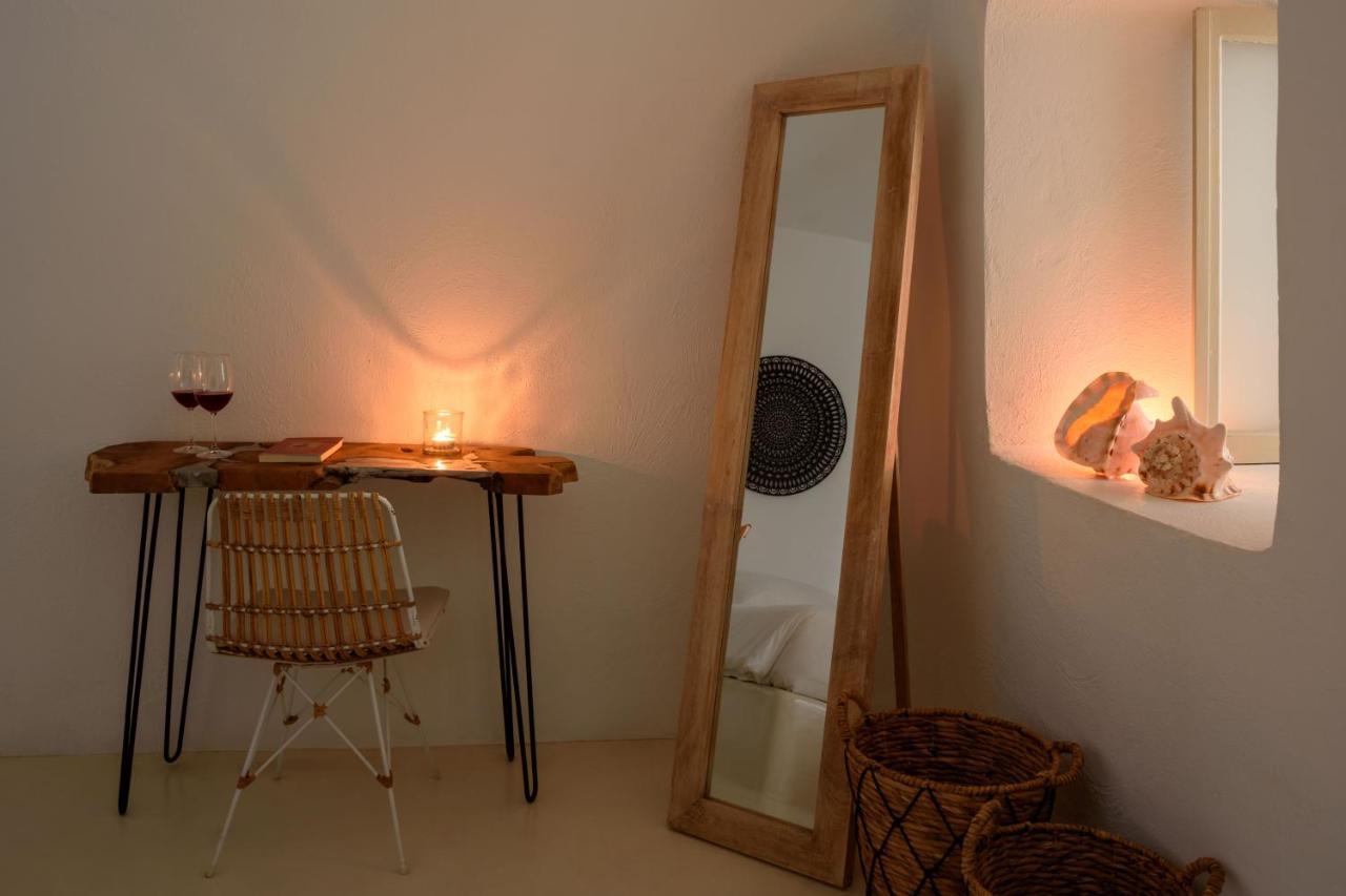 Suite Home Santorini Firá Buitenkant foto