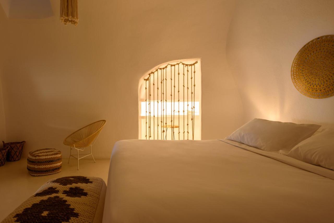 Suite Home Santorini Firá Buitenkant foto